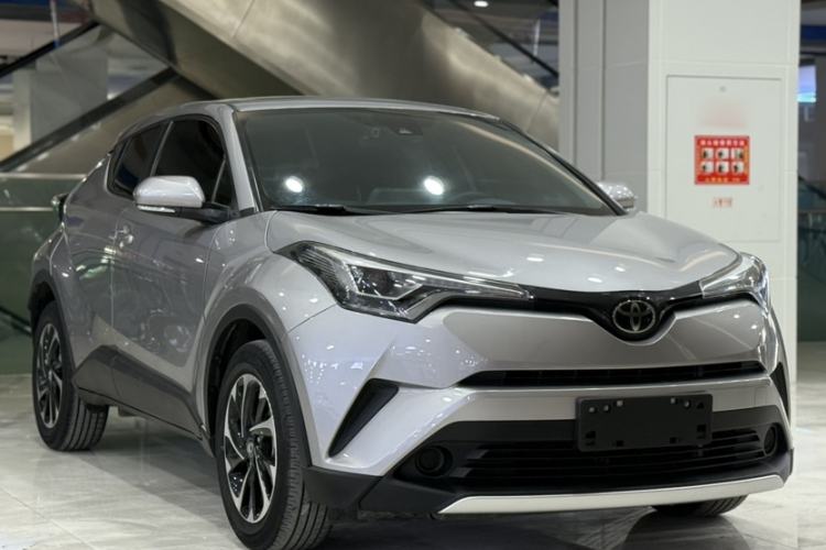 Used Toyota IZOA 2020 2.0L Enjoy Edition Exterior 4