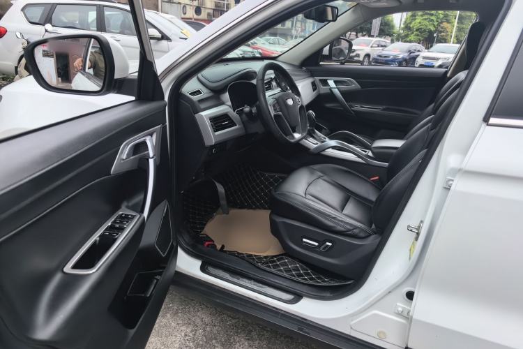 Used Geely Auto Emgrand X7 Sport 2016 1.8TD Automatic Smart Model Driver Seat