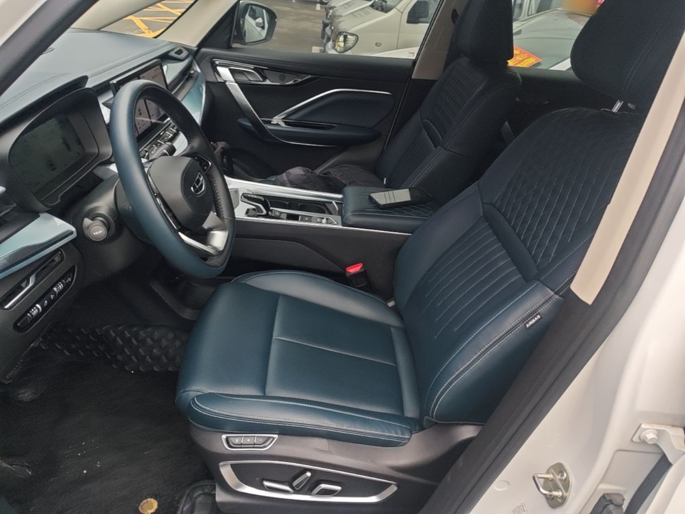 Geely Auto Jiajie 2023 Geely Jiaji L 1.5TD DCT Luxury Model - Premium — снимка 17