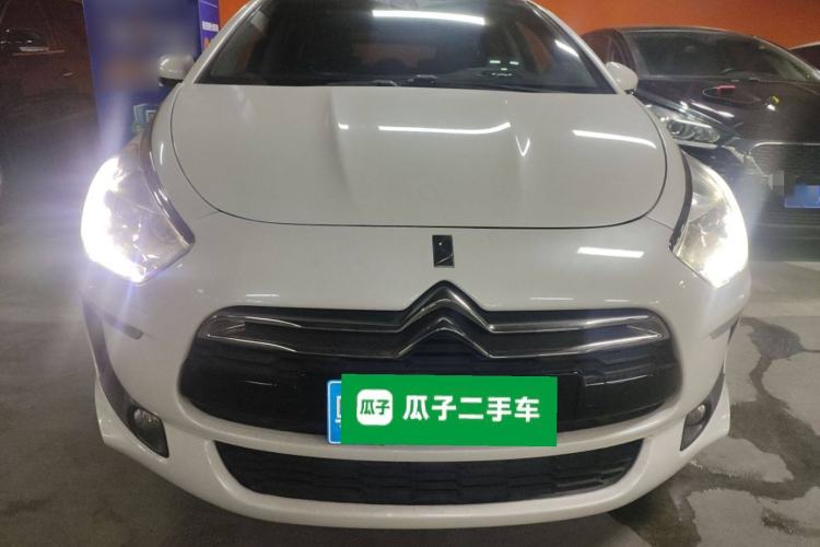 Used DS 5 2013 1.6T Prestige Edition THP200
