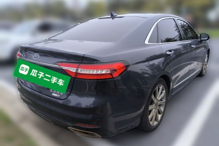 Used Ford Taurus 2019 EcoBoost 245 Premium Edition Rear Right 45 Deg