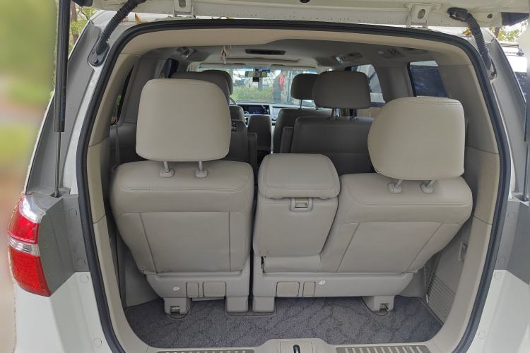 Used Honda Elysion 2015 2.4L VTi-S Prestige Edition