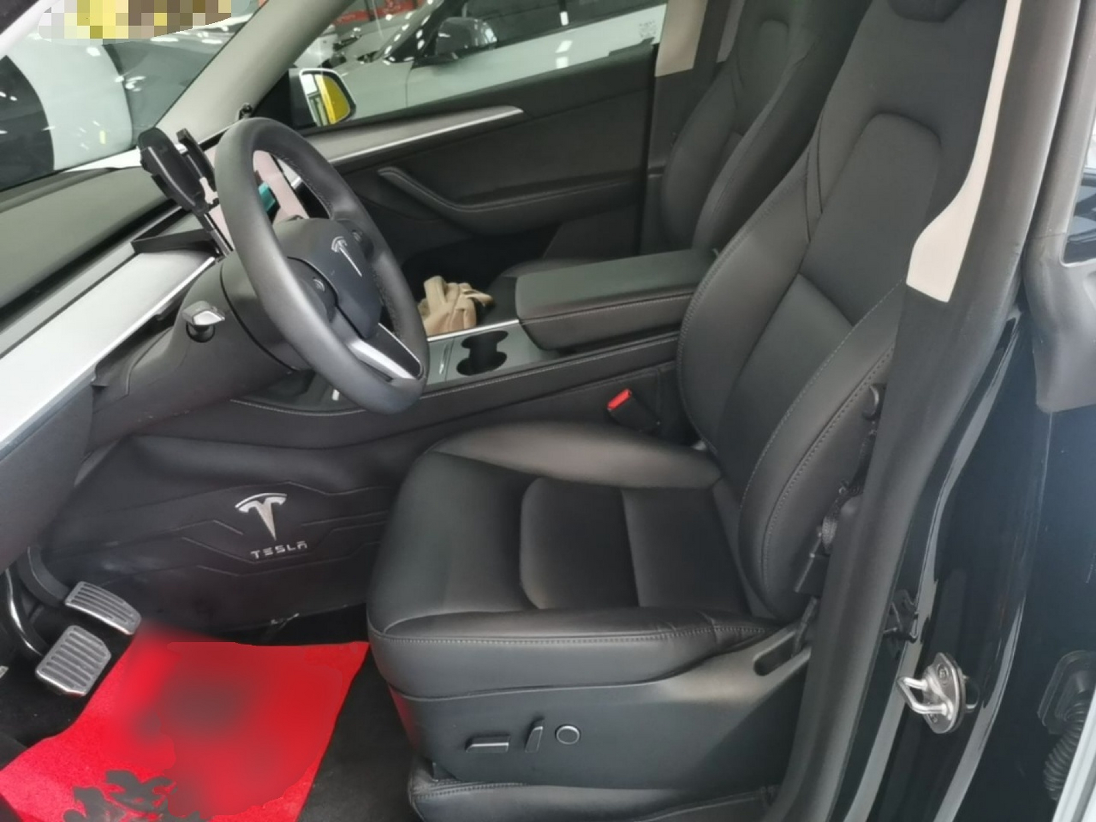 Interior delantero