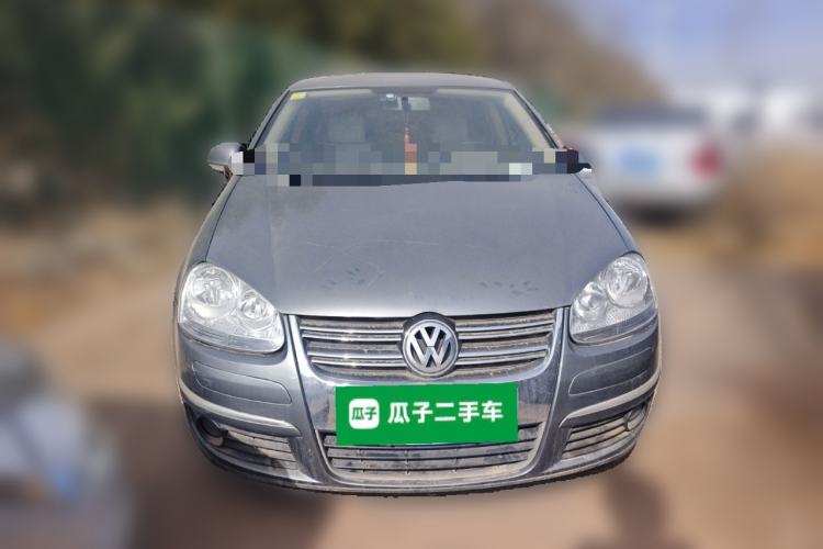 Used Volkswagen Sagitar 2006 1.6L Manual Fashion Model Front