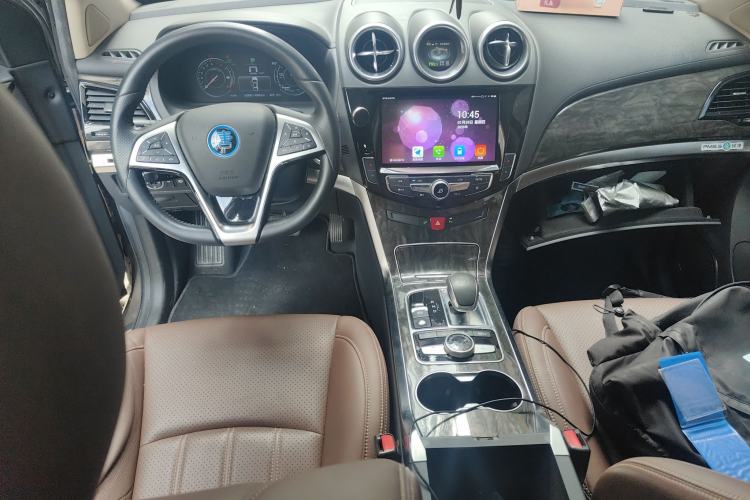 Used BYD Tang New Energy 2017 2.0T All-Wheel Drive Hyatt Model