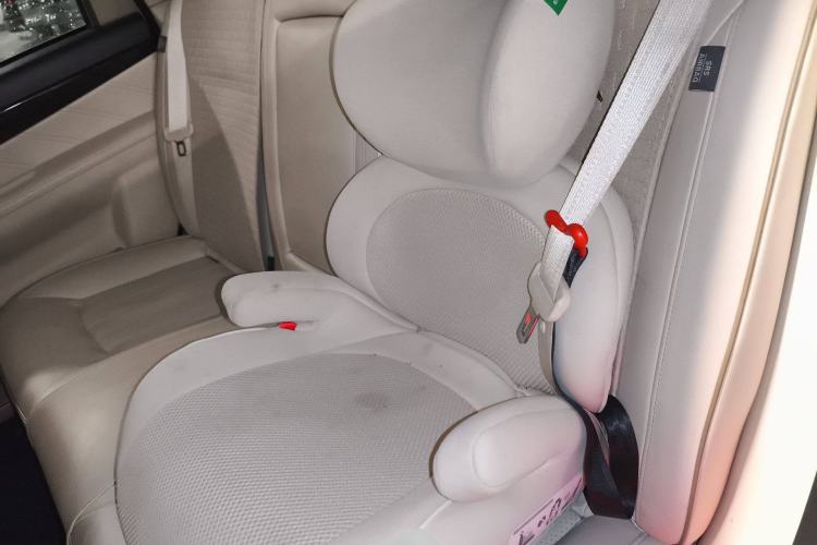 Used Denza Denza 2017 Honor Edition
