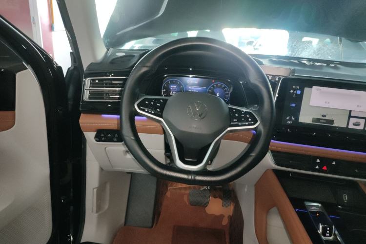 Used Volkswagen Teramont 2023 330TSI Two-Wheel-Drive Prestige Luxury Edition