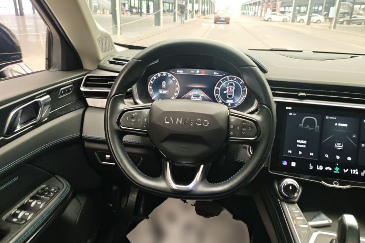 Used Lynk & Co 05 2020 2.0TD Two-Wheel Drive Shine Halo