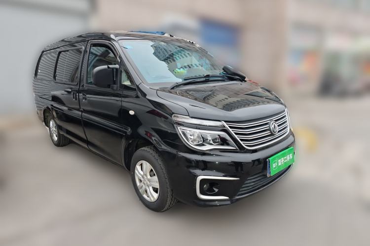 Used FORTHING Lingzhi 2019 Facelifted M5L 1.6L 9-Seater Base Model China VI Standard
