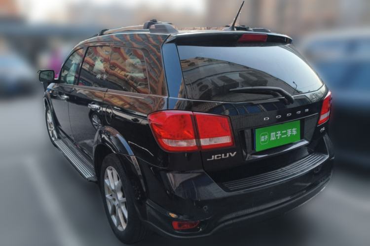 Used Dodge Journey 2013 2.4L Two-Wheel Drive Luxury Version