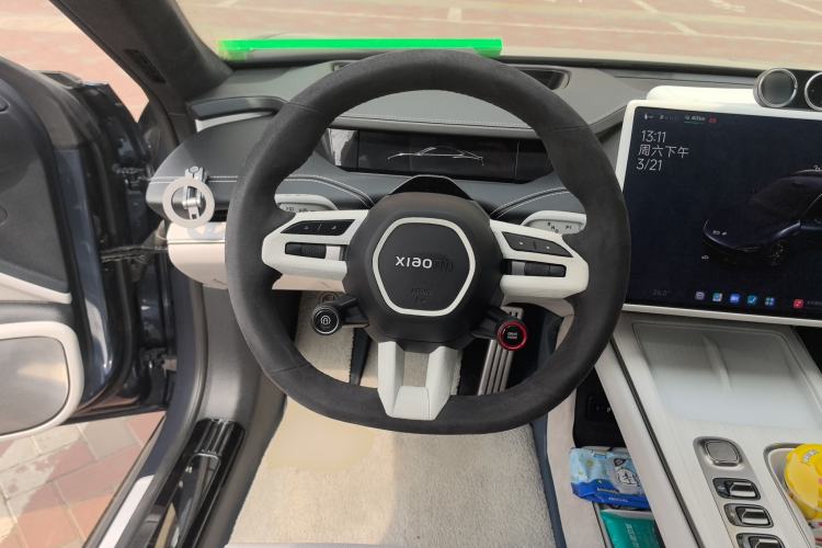 Used Xiaomi Auto SU7 2024 Four-Wheel Drive Ultra-Long Range Advanced Intelligent Driving Max Edition Steering Wheel