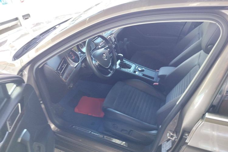 Used Volkswagen Magotan 2017 330TSI DSG Luxury Model