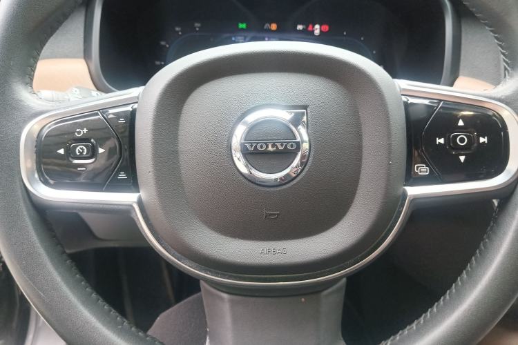 Used Volvo S90 New Energy 2022 T8 eDrive Hybrid Luxury Edition Steering Wheel