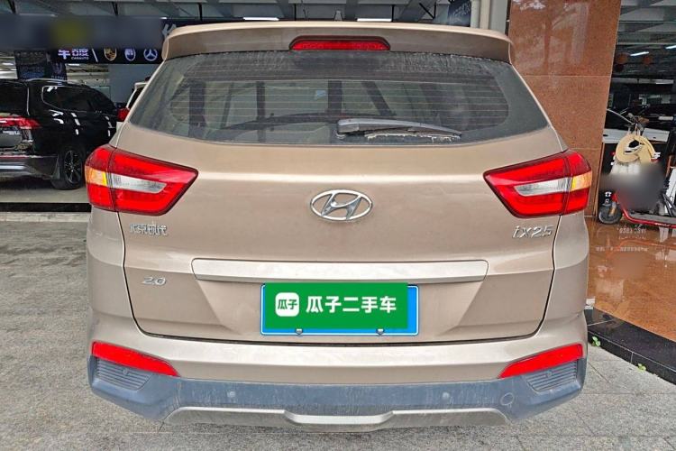 Used Hyundai ix25 2015 2.0L Automatic Two-Wheel Drive Intelligent GLS
