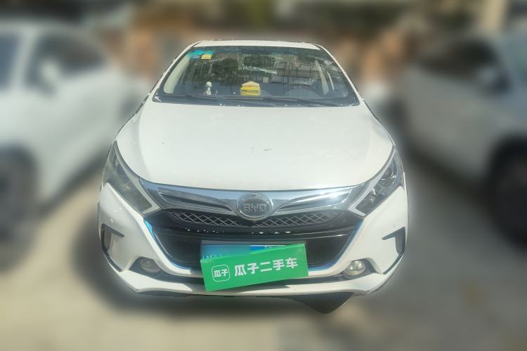 Used BYD Qin New Energy 2015 1.5T Dual-Crown Flagship Plus Edition
