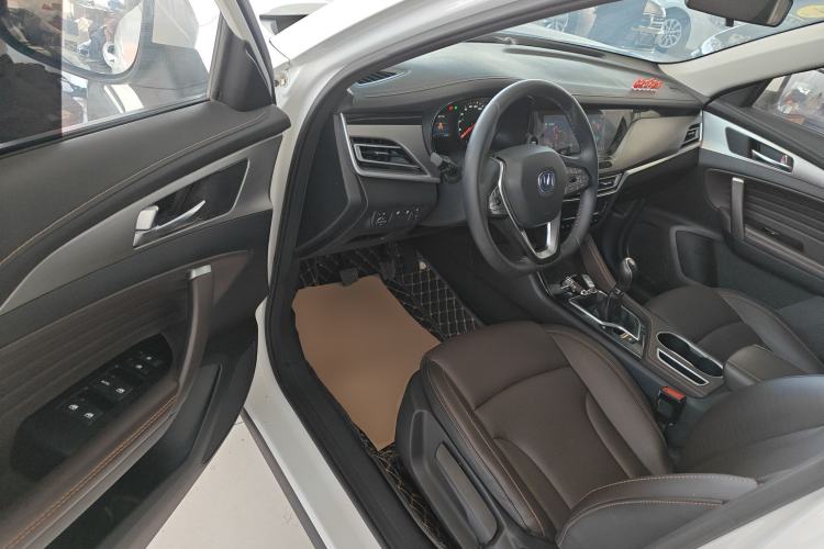 Used CHANGAN CS35PLUS 2019 1.6L Manual Cool Edition