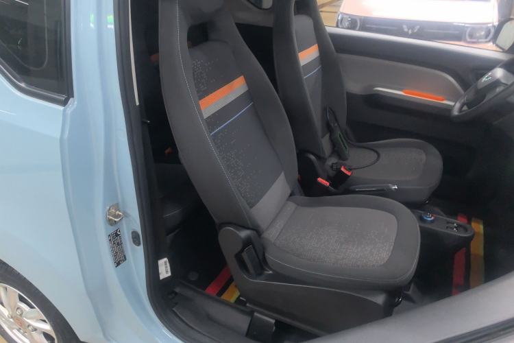 Used Wuling Hongguang MINIEV 2020 Freedom Version Lithium Iron Phosphate Right Front Seat