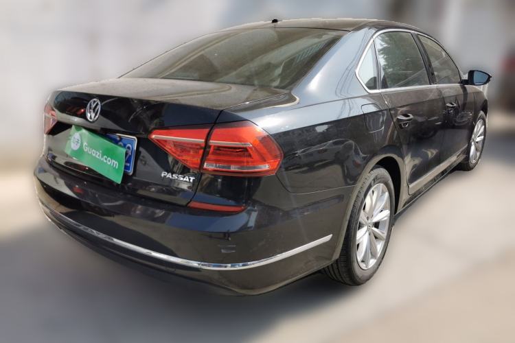 Used Volkswagen Passat 2017 280TSI DSG Luxury Edition
