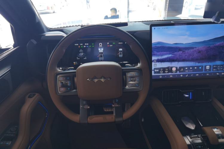 Used Formula Leopard 8 2025 Smart & Brave Flagship Edition 7 Seats
