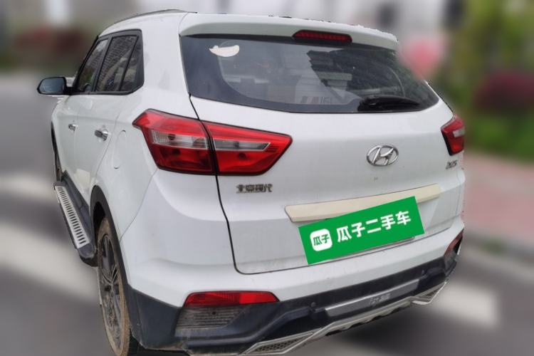 Used Hyundai ix25 2015 1.6L Automatic Two-Wheel Drive Smart GLS Trim Rear Left 45 Deg