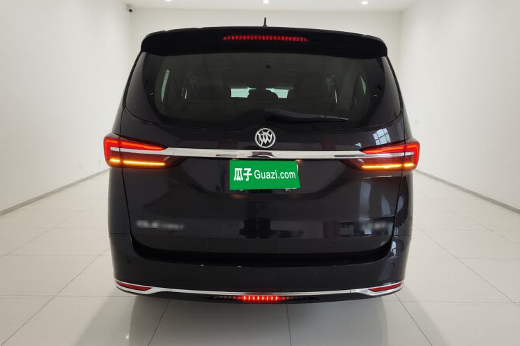 Used Buick GL8 2022 Land Cruiser Executive Class 652T Comfort Model