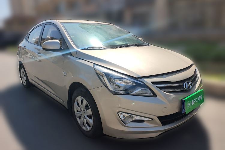 Used Hyundai Verna (older generation) 2014 1.4L Manual Smart GLS Trim
