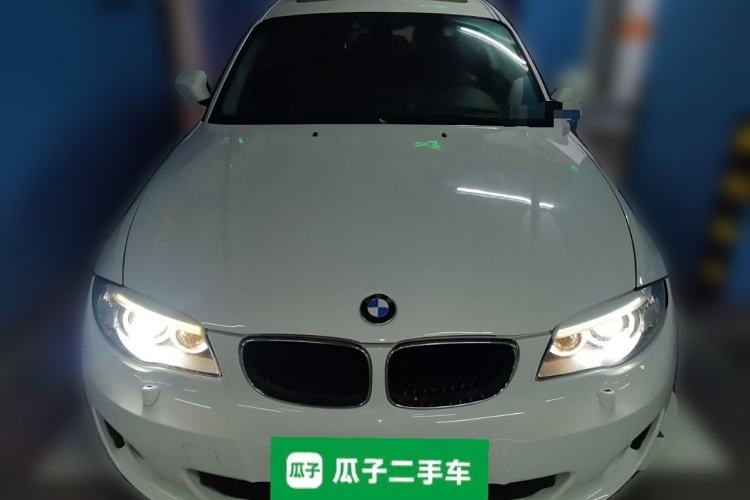 Used BMW 1 Series 2011 120i two-door coupe
