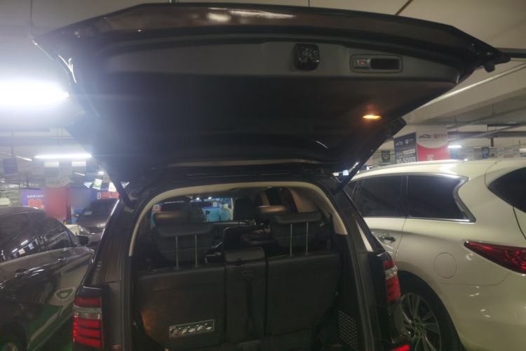 Used Honda Elysion 2016 2.4L Luxury Edition