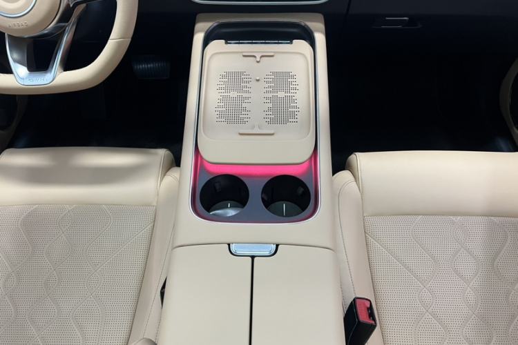 Used VOYAH FREE 2024 Ultra-Long Range Intelligent Driving Version