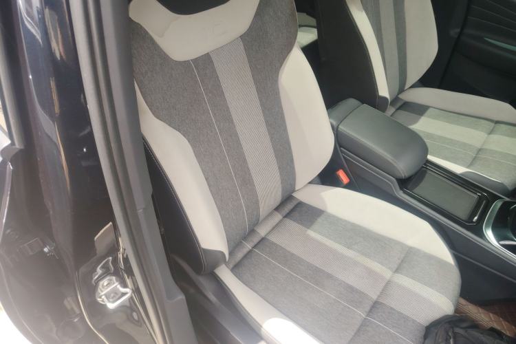 Used Volkswagen ID.4 CROZZ 2022 Long-Range PURE+ Edition