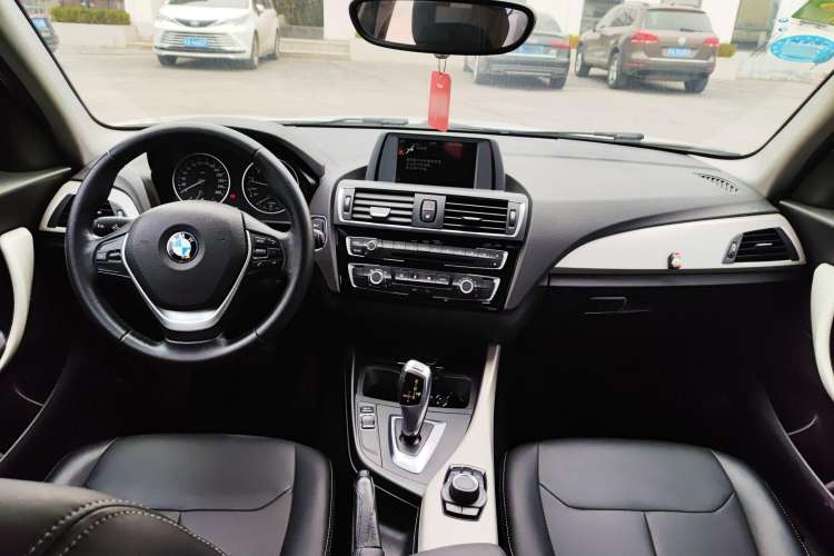 Used BMW 1 Series 2015 118i Leading Model
