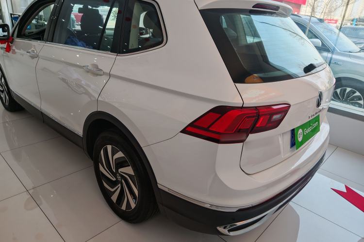 Used Volkswagen Tiguan L 2024 300TSI Automatic Two-Wheel Drive Smart Edition