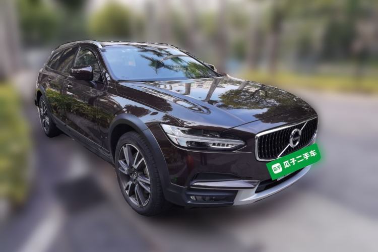 Used Volvo V90 2020 Cross Country T5 AWD Smart Range Edition