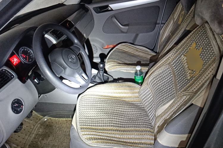 Used Volkswagen Bora 2011 1.6L Manual Fashion Edition
