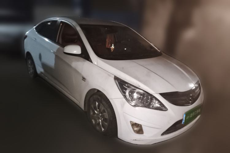 Used Hyundai Verna (older generation) 2010 Sedan 1.4L Manual Comfort GS