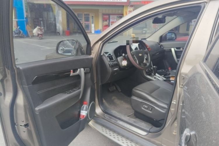 Used Chevrolet Captiva 2017 2.4L Two-Wheel Drive Urban Version 7 Seats
