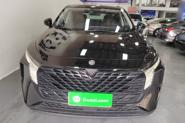 Used Venucia V 2022 260T Black Horse Edition · Idol Front