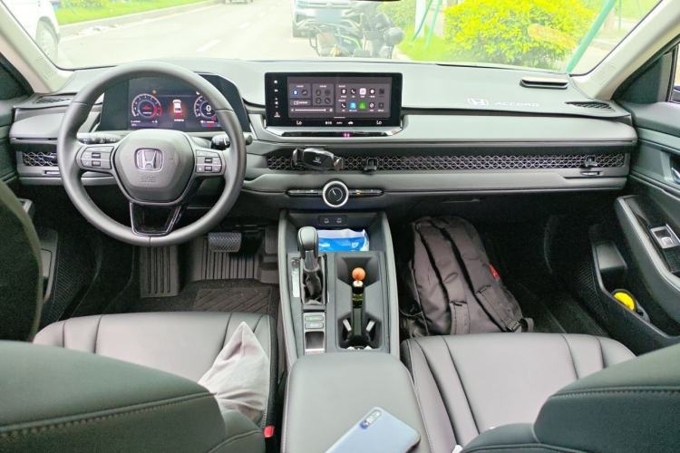 Used Honda Accord 2025 Sport Series 260TURBO Luxury Edition
