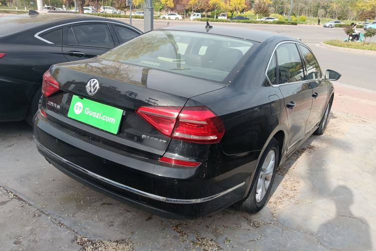Used Volkswagen Passat 2017 330TSI DSG Luxury Edition
