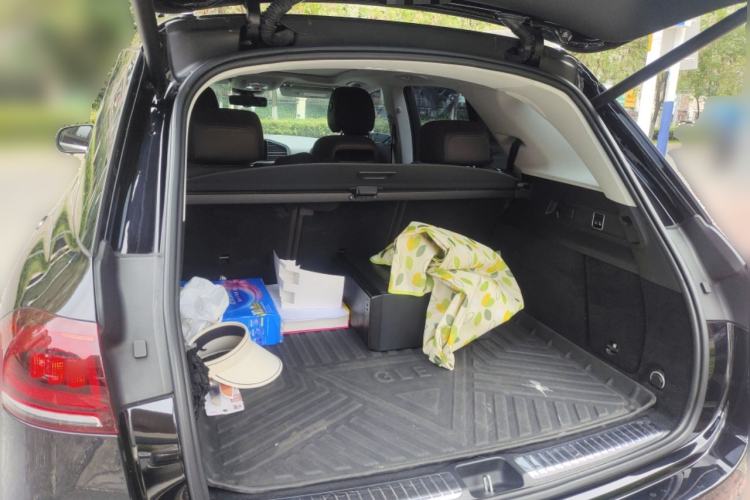 Used Mercedes-Benz GLE 2020 Restyled GLE 350 4MATIC Fashion Edition Trunk