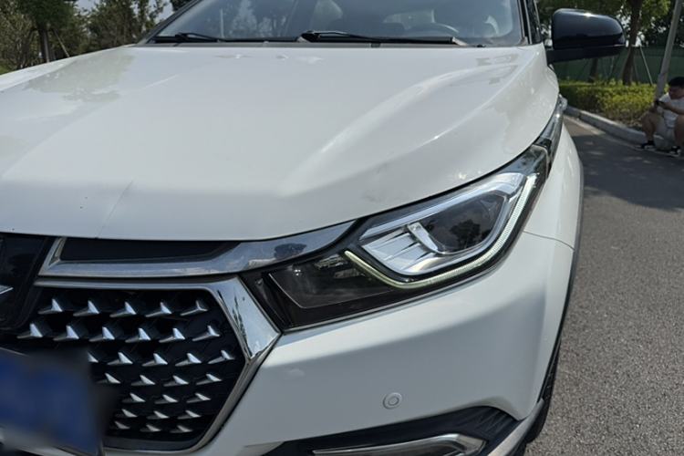 Used Luxgen U5 SUV 2017 1.6L CVT Prestige Edition
