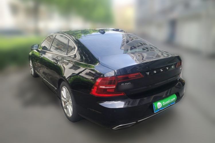 Used Volvo S90 2020 T5 Zhiyi Luxury Edition Rear Left 45 Deg