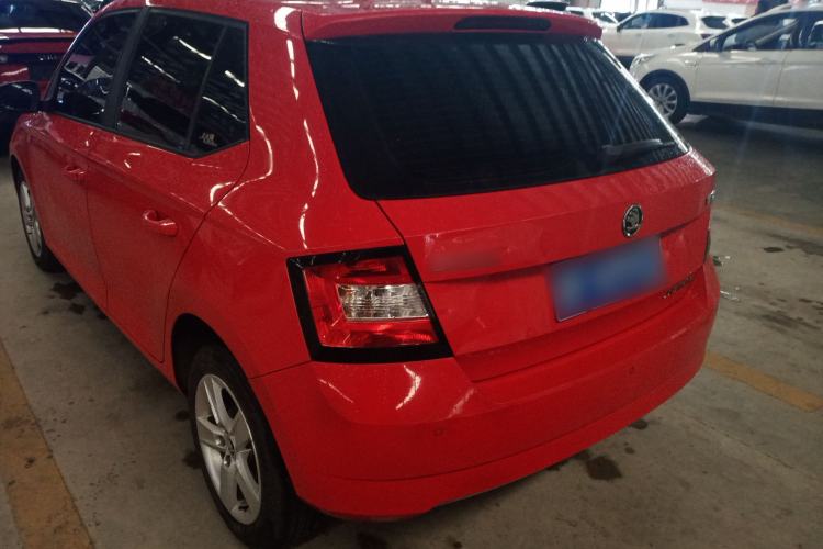 Used Skoda Fabia 2017 1.4L Automatic Car Enjoy Edition
