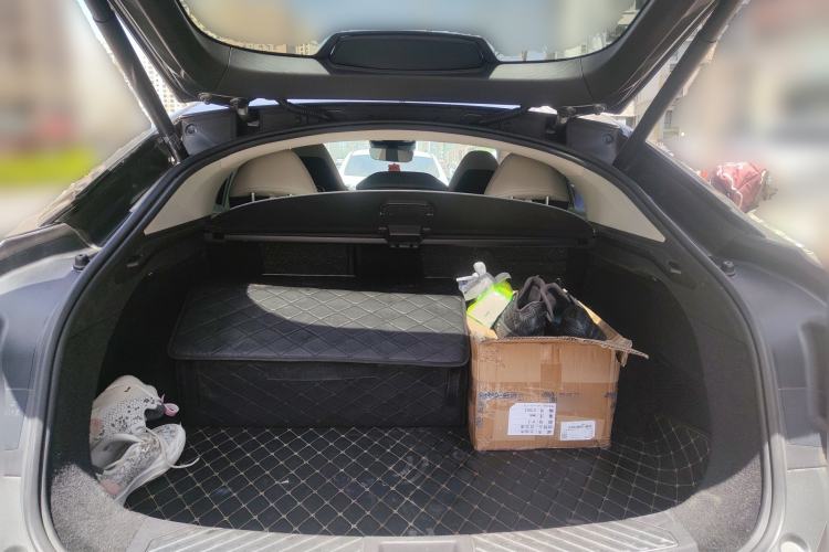 Used Lynk & Co 05 2020 2.0TD Two-Wheel Drive Shine Halo Trunk