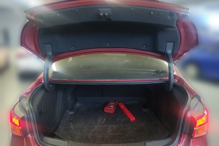 Used Buick Verano 2015 Sedan 15S Automatic Leading Model Trunk