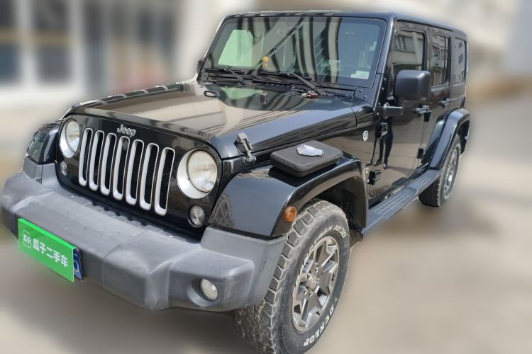 Used Jeep Wrangler 2017 3.0L Sahara Four-Door Comfort Edition