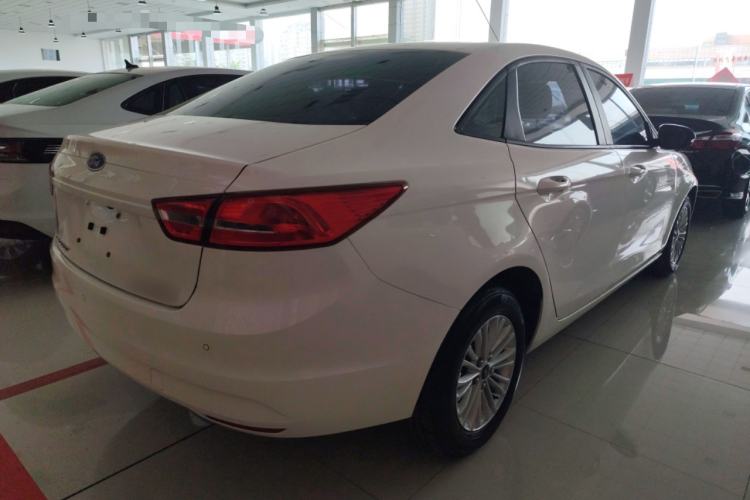 Used Ford Escort 2015 1.5L Manual Comfort Model