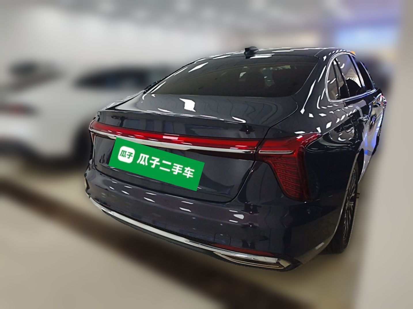 Hongqi H5 2023 2.0T Automatic Smart Connect Flagship Edition - Chinese Trim Ling — снимка 6