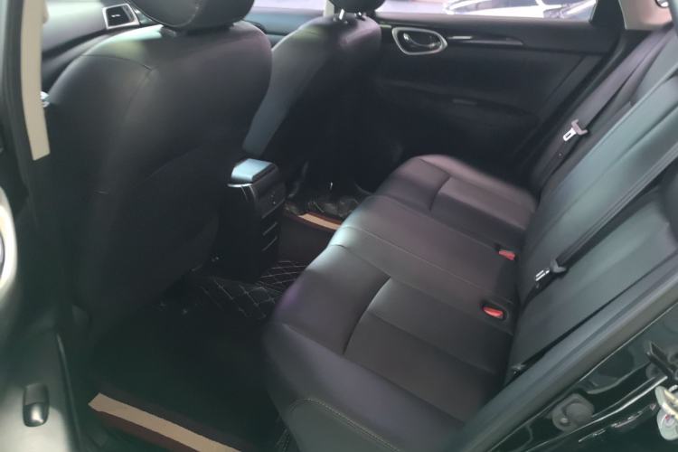 Used Nissan Sylphy 2022 Classic 1.6XL CVT Luxury Edition Left Rear Seat