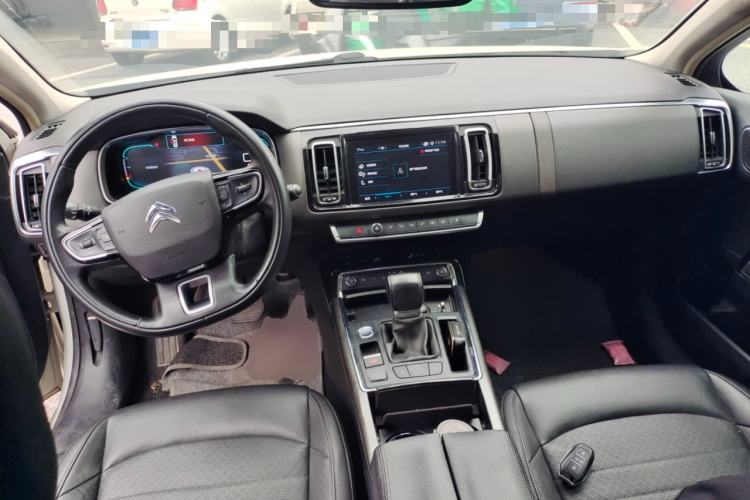 Used Citroen C6 2017 380THP Prestige Model Center Console